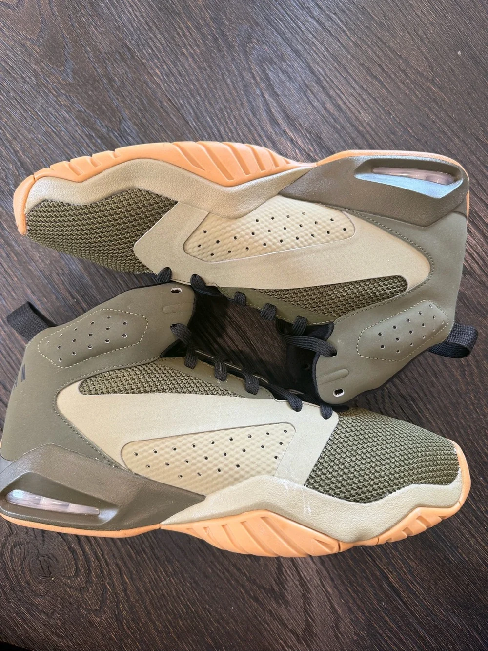 Nike Men's Size 9.5 Jordan Lift Off Neutral Olive/Black Basketball size 10.5